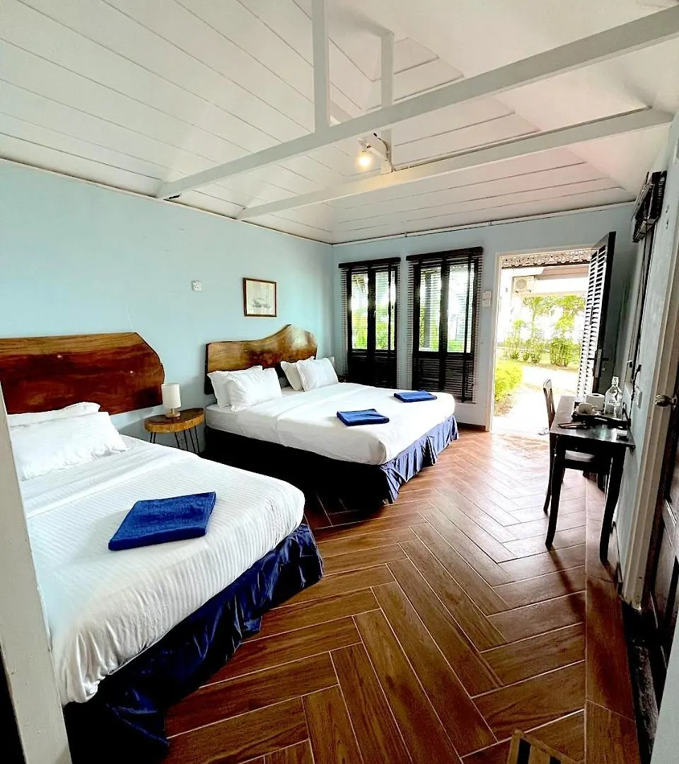 Chalet 1511 Coconut Grove Villa Kampong Juara